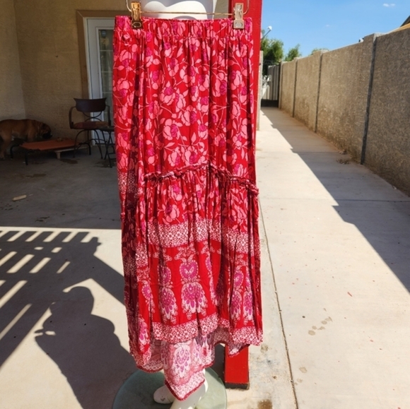 Bohemian Red Floral Print Skirt Floral‎ - Picture 2 of 4
